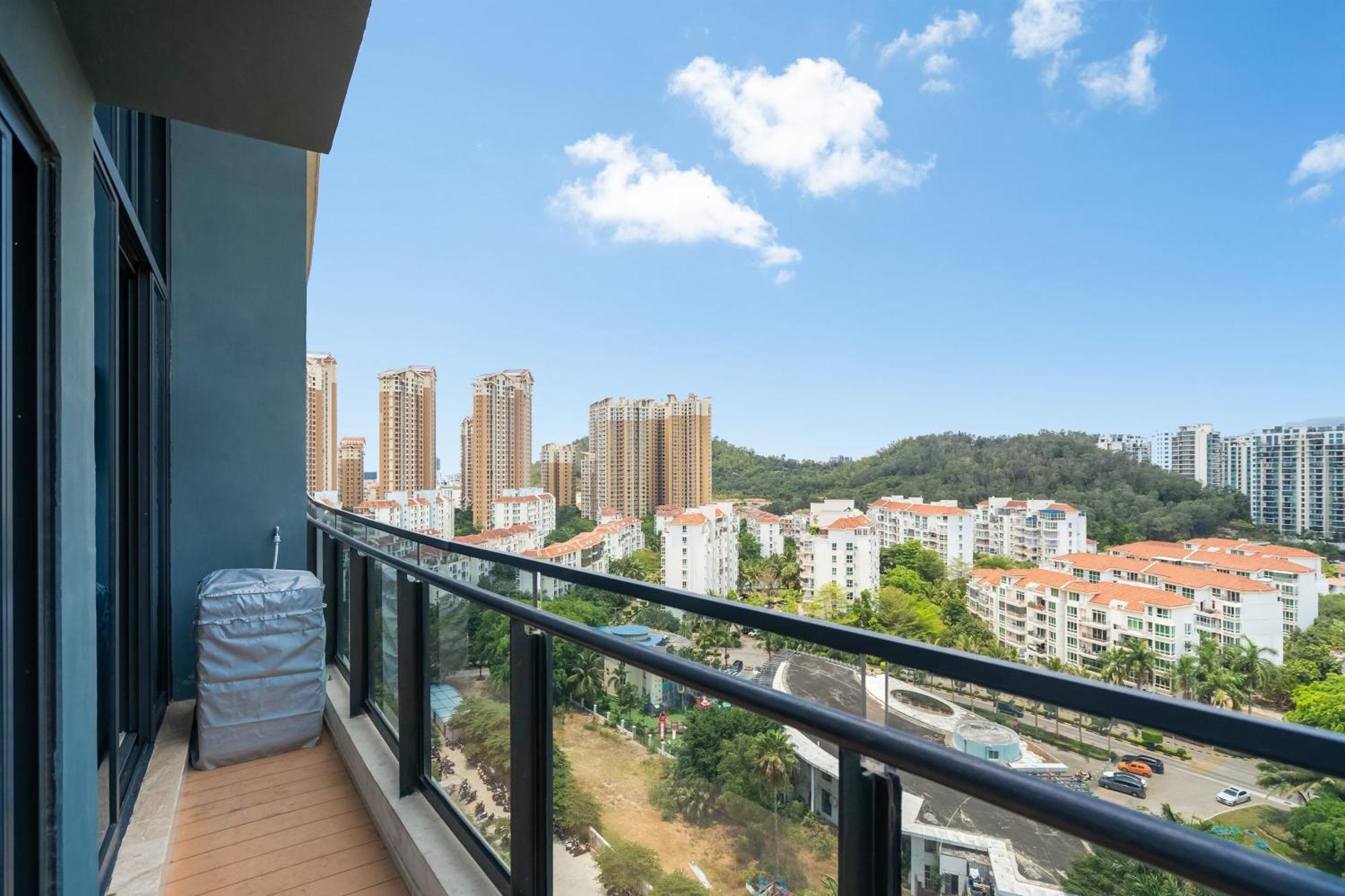 Poly Central Plaza By Boli At Sanya City Center#Near Joy City Екстериор снимка