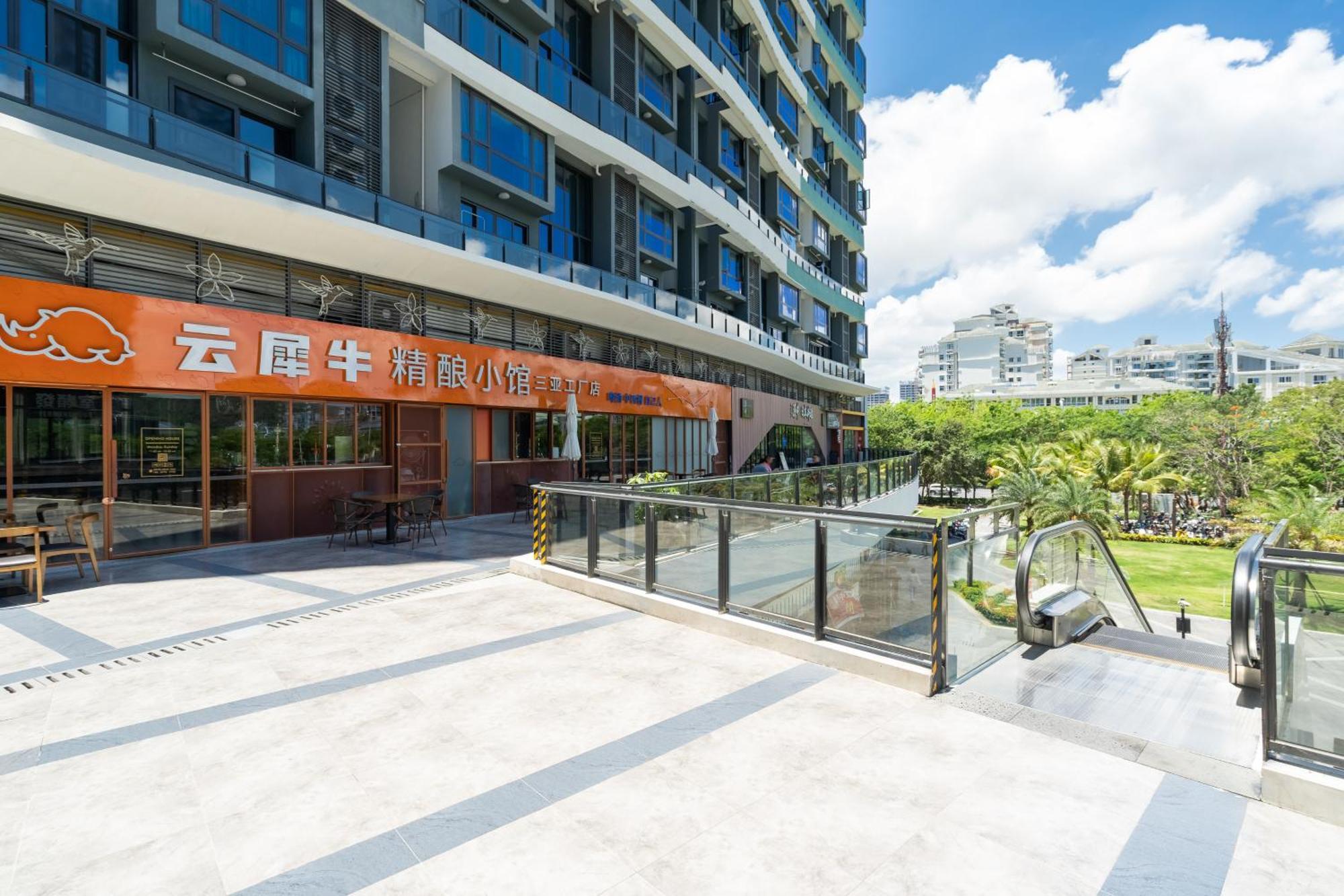 Poly Central Plaza By Boli At Sanya City Center#Near Joy City Екстериор снимка