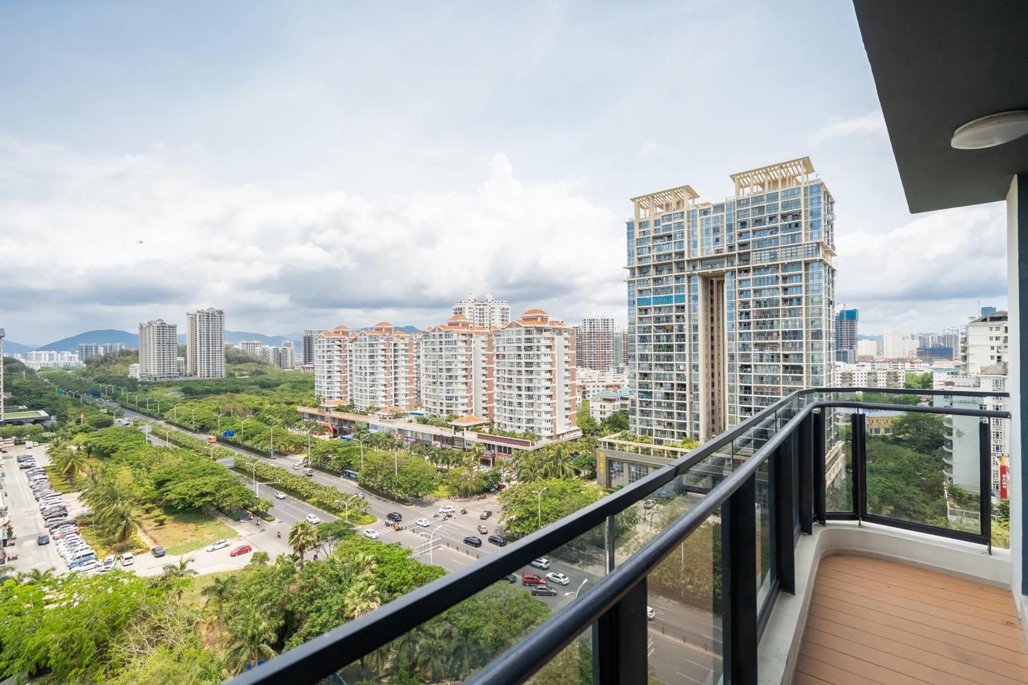 Poly Central Plaza By Boli At Sanya City Center#Near Joy City Екстериор снимка